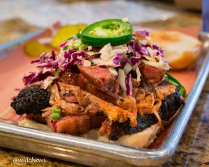 Read more about the article (Barbecue) Pecan Lodge | The Pitmaster Sandwich